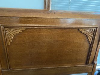 Twin Size Sleigh Bed Frame 