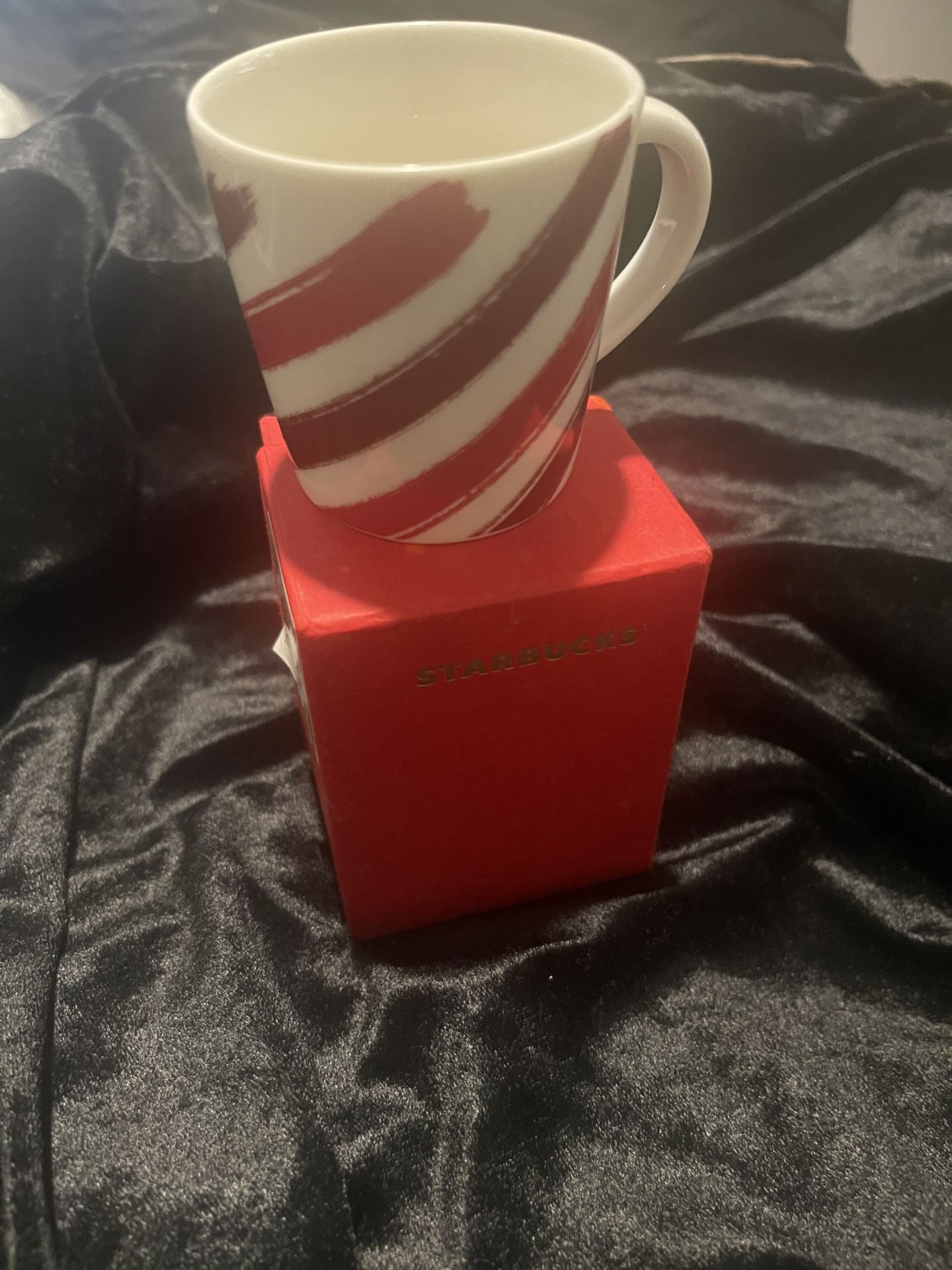 Starbucks Candy CaneRed stripe 3oz Mug