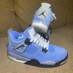 Nike Air Jordan 4 Retro University Blue Size 5.5y