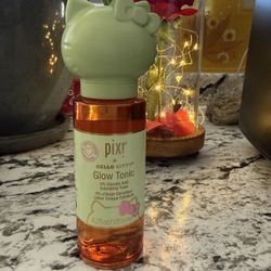 Pixi Hello Kitty Glow Tonic