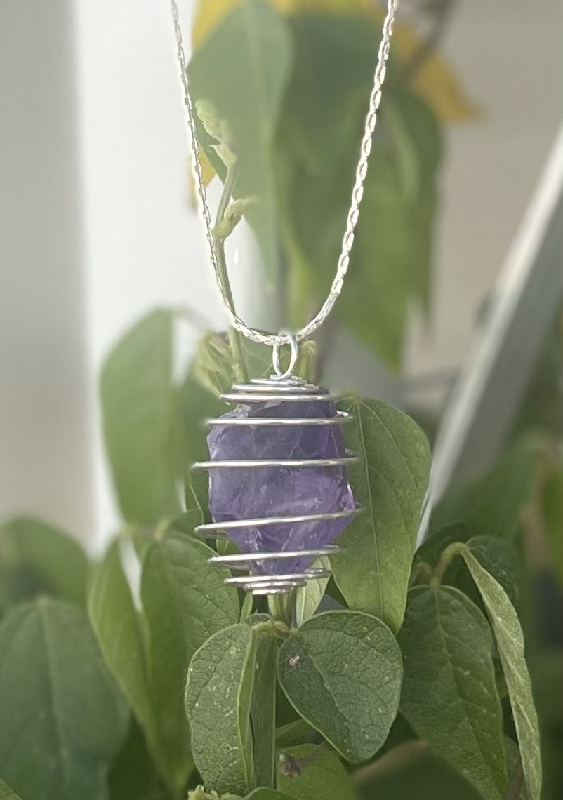 🪻Gorgeous Amethyst Necklace on 24” .925 Sterling Silver Link Chain ~ New!!
