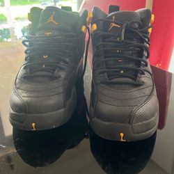 Air Jordan GS “black Taxi”