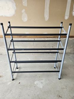 Shoe rack