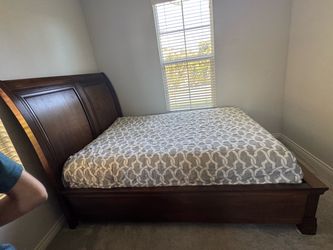 Queen bed