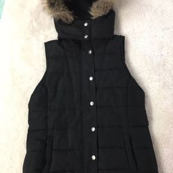 Jacket - Sleeveless hooded Vest jacket