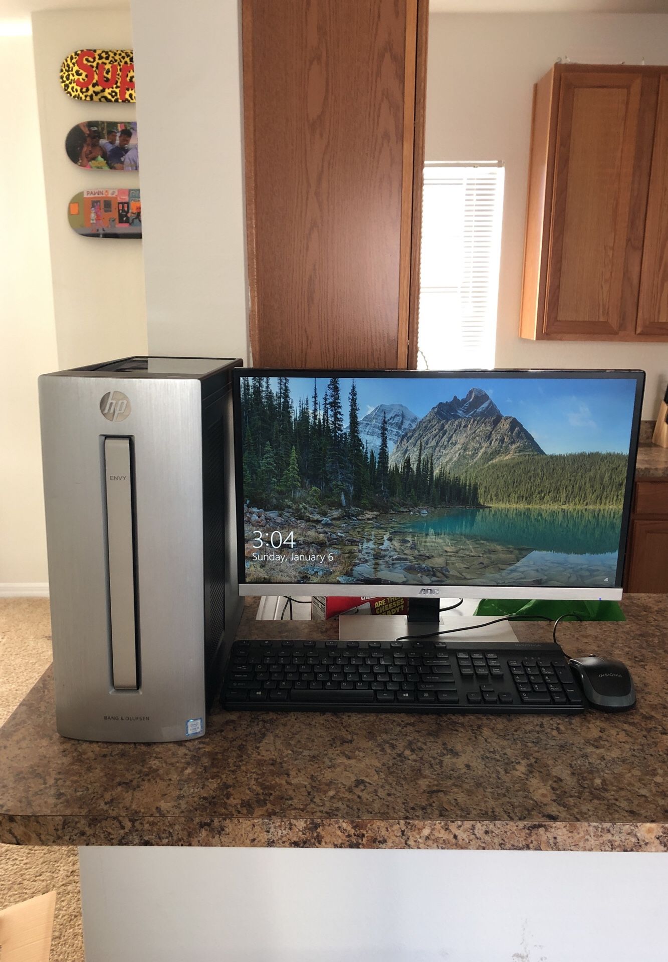 HP computer desktop envy 750-114 GAMING PC