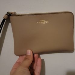 Coach Wristlet Wallet