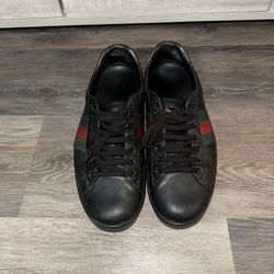 Gucci sneakers 
