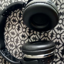 Bluetooth Headphones $20
