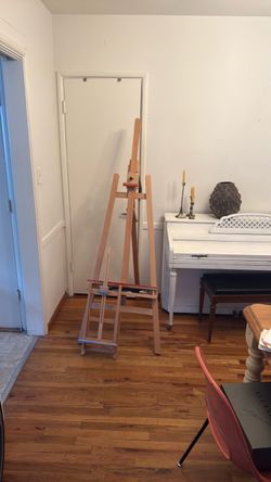 2 Wooden Artist Easels – Large Studio Easel + Tabletop Easel