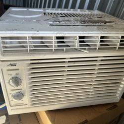 Artic King 5000 BTU Portable Window Unit