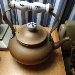 Tea Pot