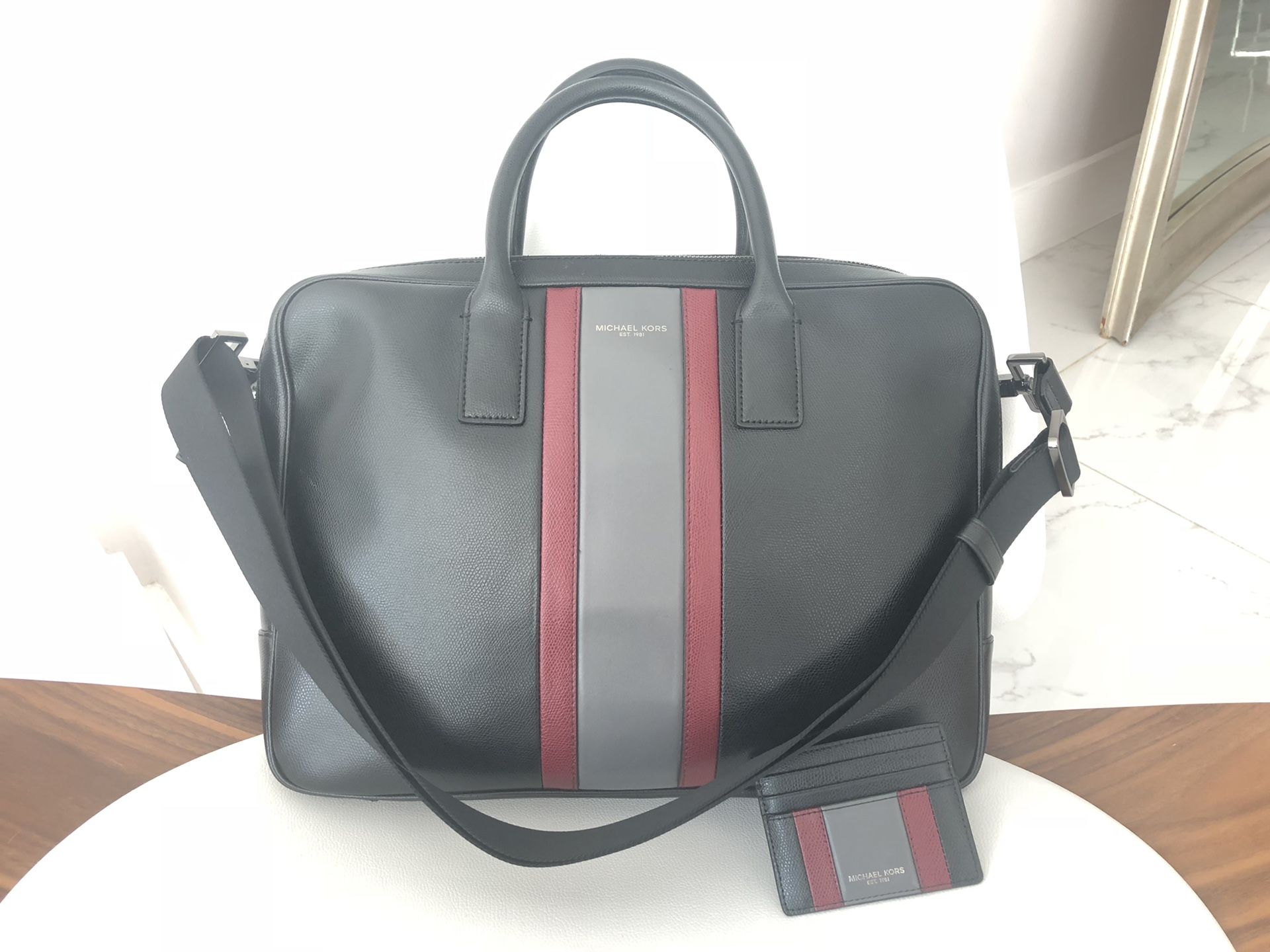 Michael Kors Executive Bag w/ Matching Wallet