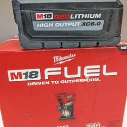 M18 Milwaukee FUEL Router + XC 6.0 HIGH OUTPUT Battery Pack 