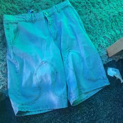 stylish Jorts from Boohooman, great condition 
