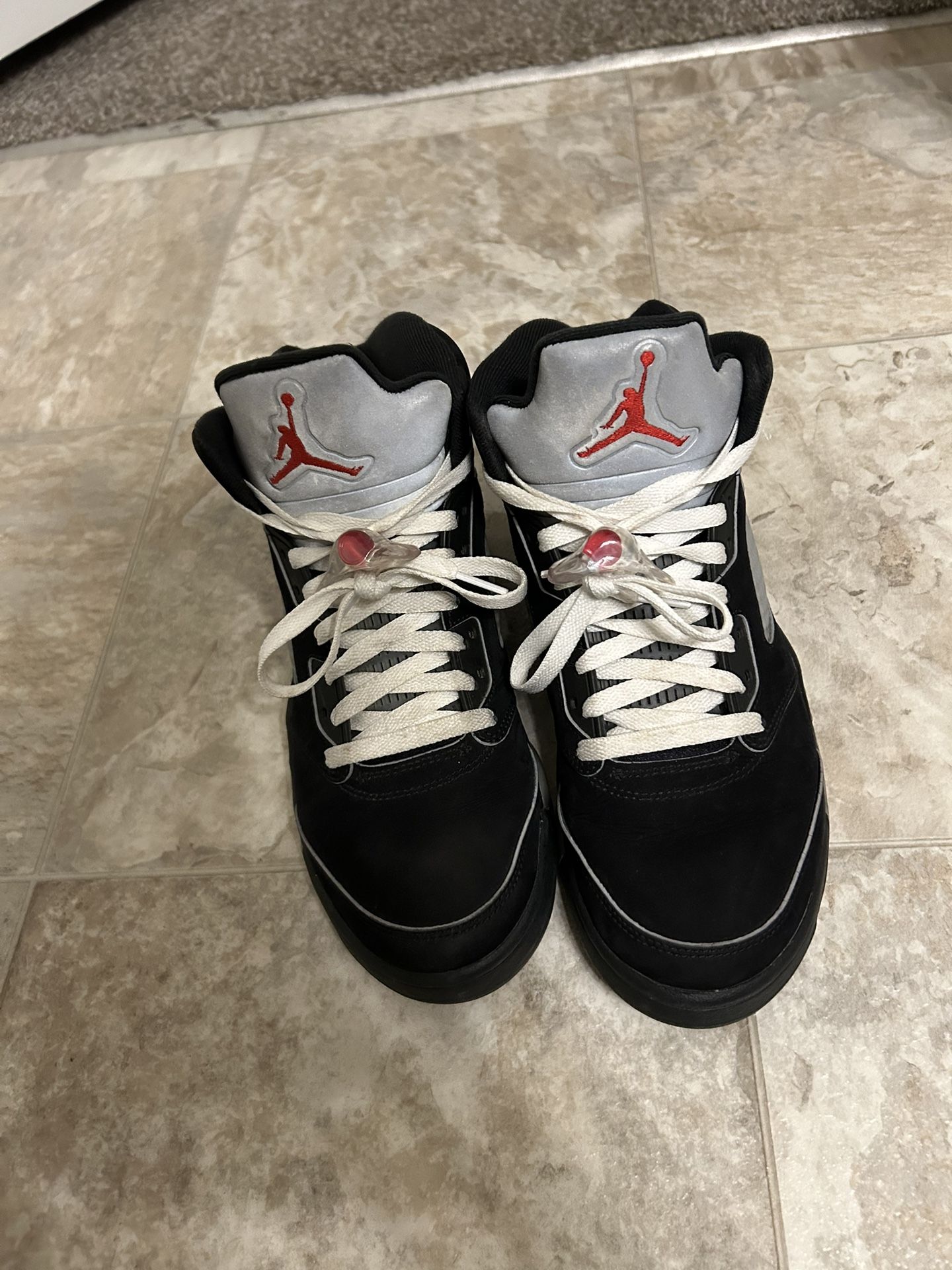 Jordan 5 Black Metallic