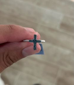🔥💎 Blue Diamond Cross Ring 💍 sz 9