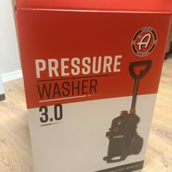 Pressure Washer. Brand New.