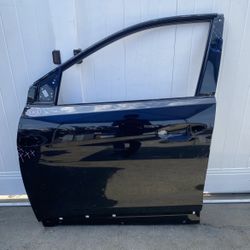 2013 2014 2015 2016 2017 HYUNDAI SANTA  FRONT LEFT DRIVER SIDE DOOR SHELL OEM