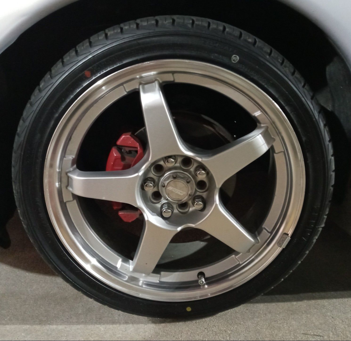 18in Universal racing rims