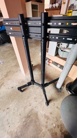 Heavy duty Mobile Tv Stand