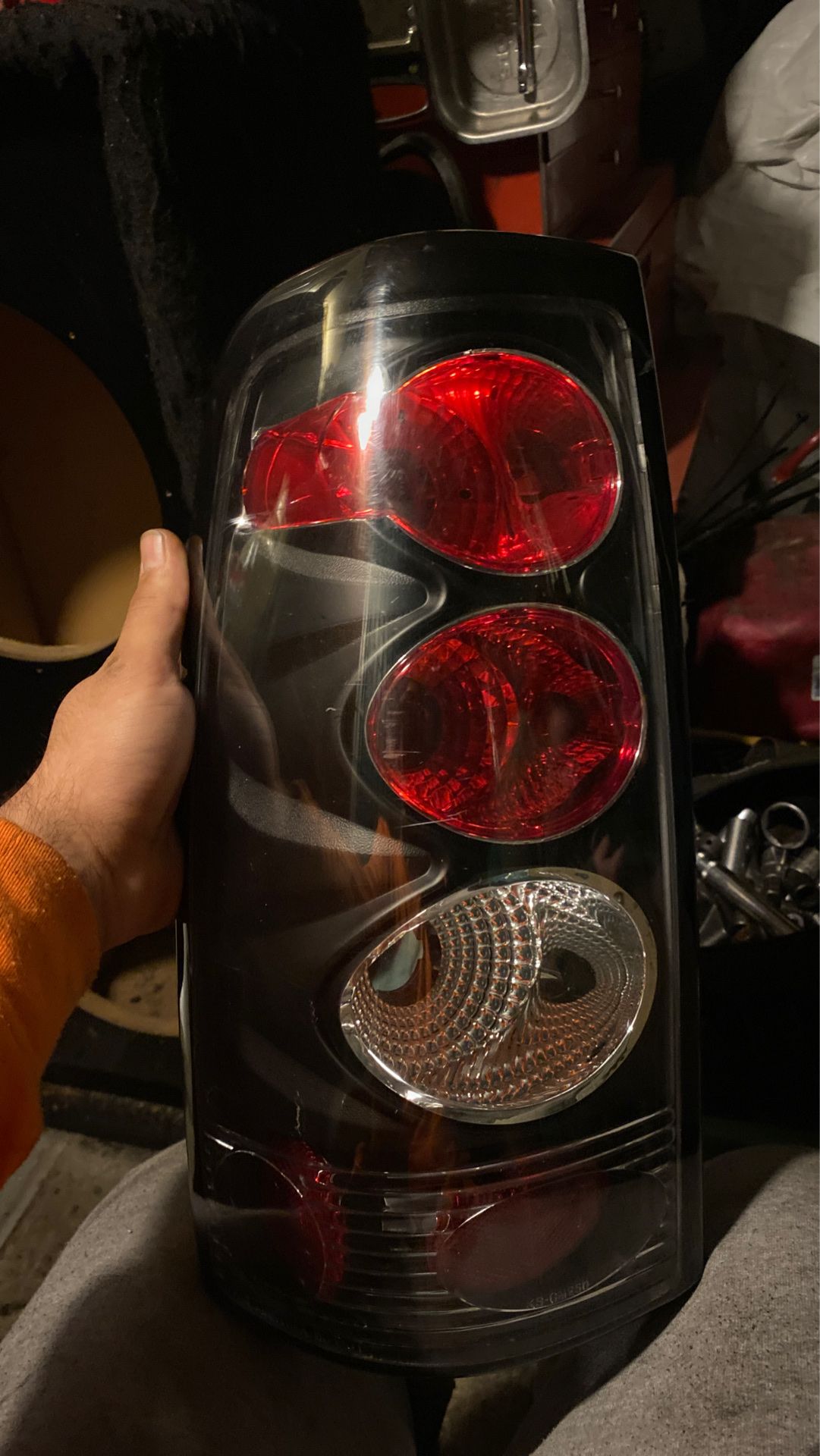 I have both sides they fit 99-2002 Chevy Silverado