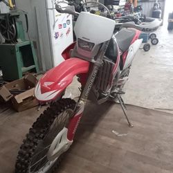 2005 Honda Crf450x 