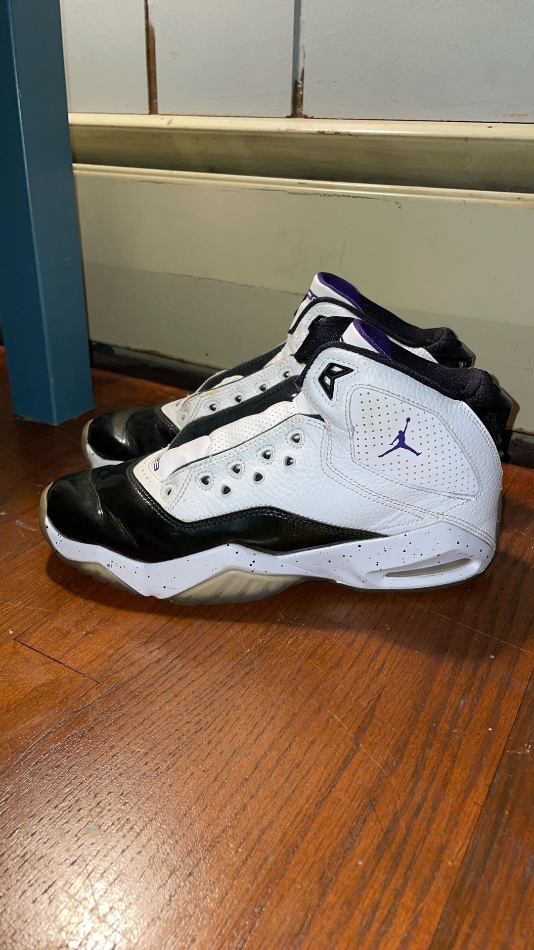 Nike Air Jordan B’loyal White Purple Black