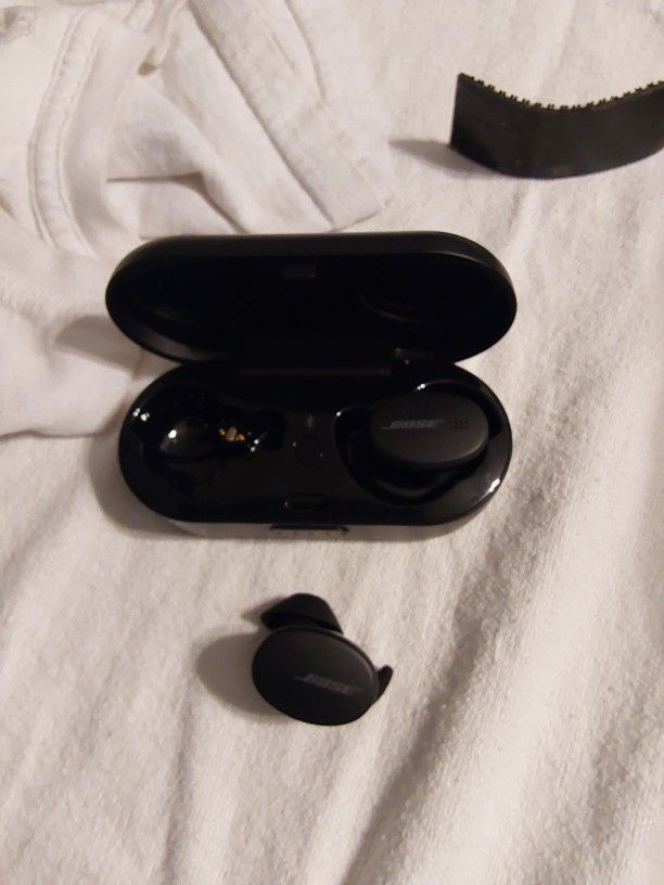 Bose Sport Waterproof Earbuds For Sale
