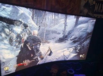 32” Samsun Odyssey  G7 curved (2560x1440) 165 Hz