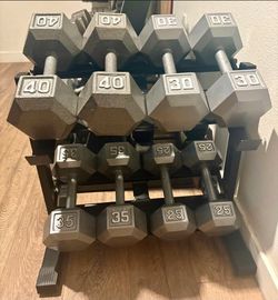 Set Of Cast Iron Hex Dumbbells 25s, 30s, 35s & 40s   Total : 260 lbs (NO RACK INCLUDED)