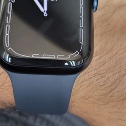 Apple Watch 7 45mm 