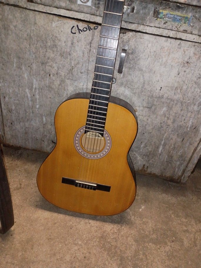 Burswood classical guitar 