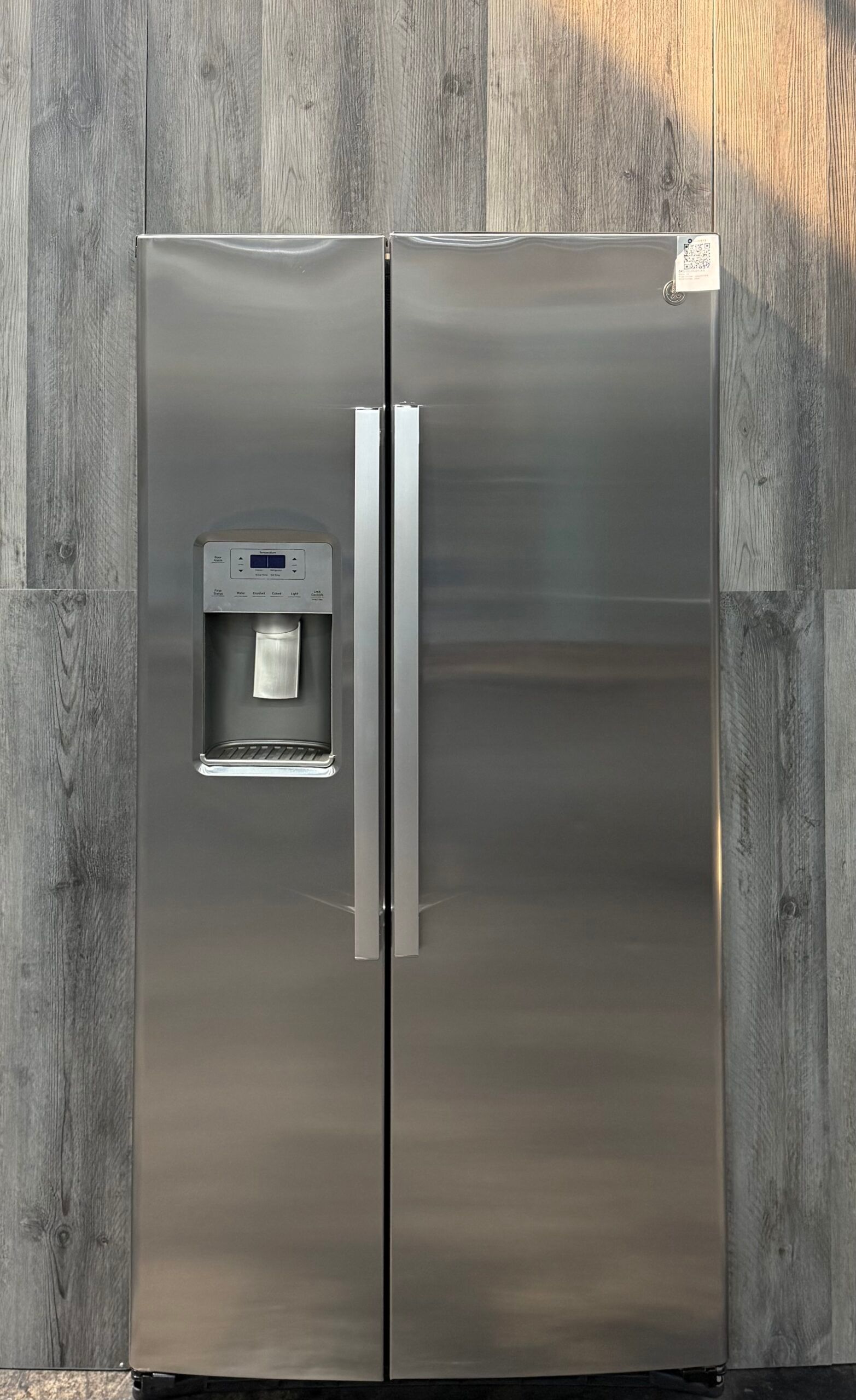 GE Refrigerator Side-by-Side GSS25IYNFS 00875 .