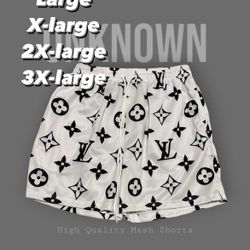 Lv Shorts 