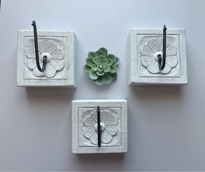 Farmhouse wall hooks