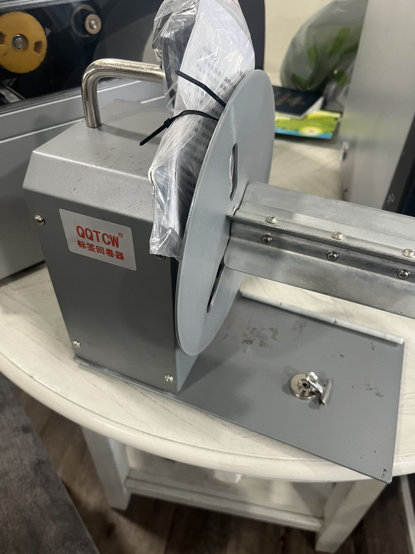 Label Rewinder