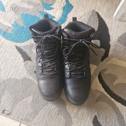 D C BRAND STEEL TOE WORK BOOTS