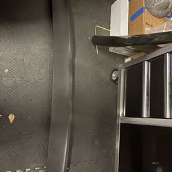 Challenger Spoiler With Carbón Fiber Wrap 