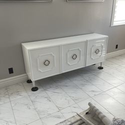 Sideboard/ Console Table And Tv Stand 