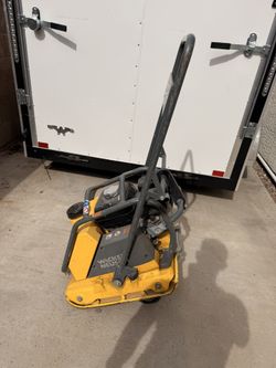 Plate Compactor. Compactadora