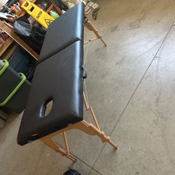 Eyelash Table