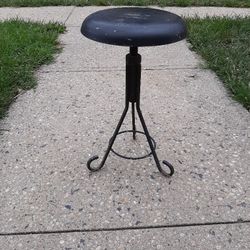 Vintage 1930's spinning adjustable top stool Wrought iron