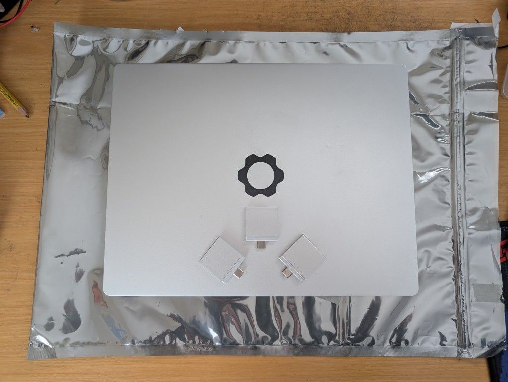 Framework 13 Laptop Ryzen 5 7640u 32gb 2tb Ssd