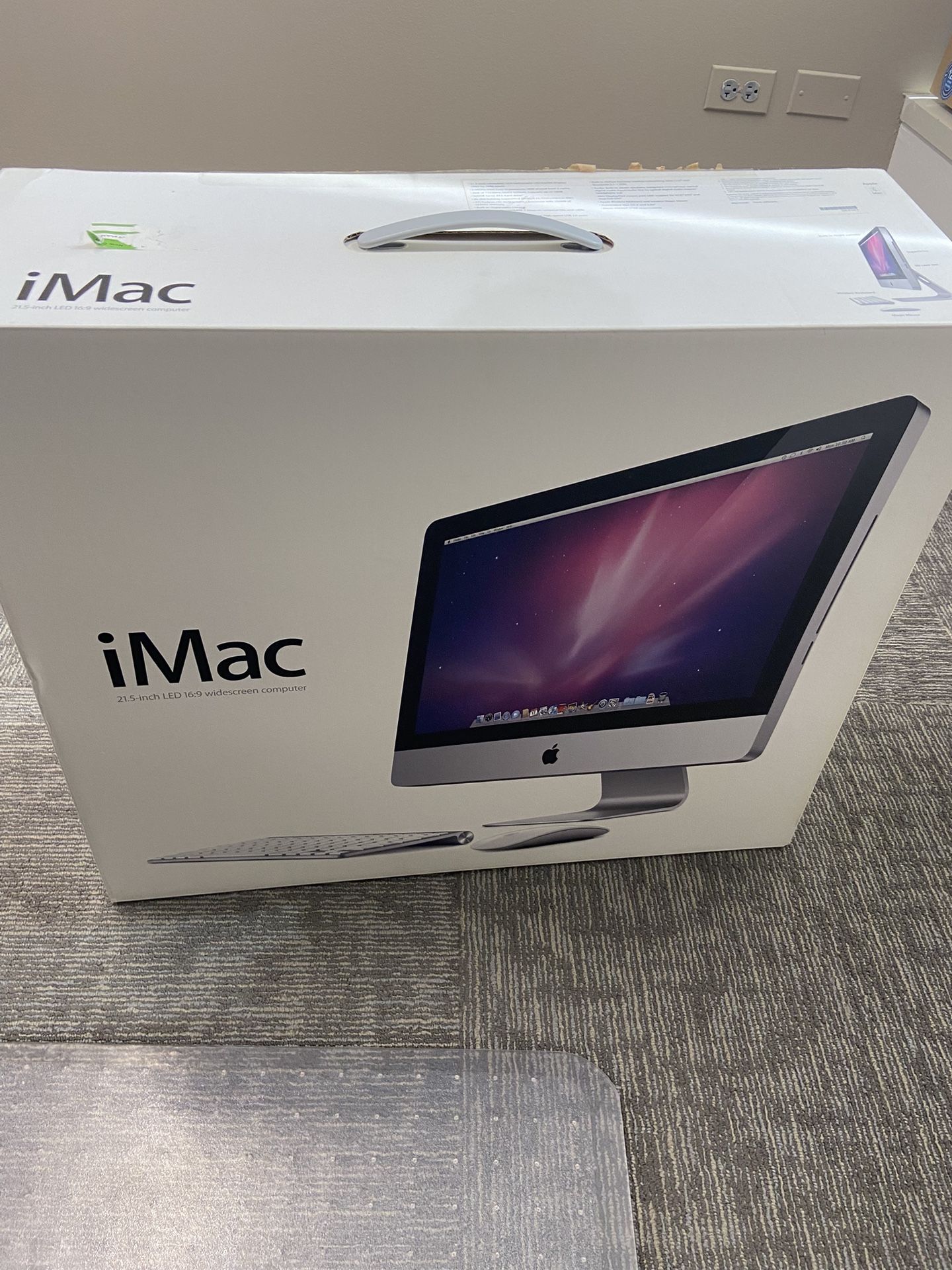  Apple iMac 21.5" (Mid-2011) – Complete in Box 