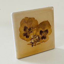 Floral Resin Coaster recipe holder 3.5/3.5 inches