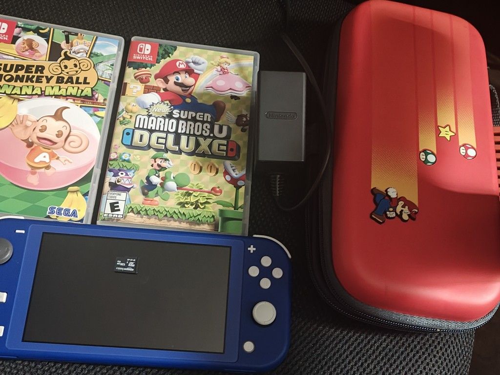 Nintendo Switch Lite Bundle
