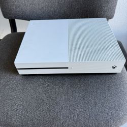 Xbox One S $60 Notes: Powers On But (BROKEN HDMI) Console Only 