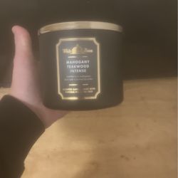 scented candle 