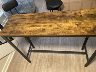 Bar Table With Two Chairs 